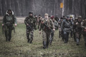 Read more about the article Sezon rekonstrukcyjny rozpoczęty. Zimowy Rajd Pieszy Rekonstruktorów „Winter Warz 2020” (zdjęcia)