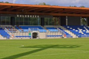 Read more about the article W niedzielę Kotwica Kołobrzeg zagra z Wisłą Kraków (zapowiedź meczu)