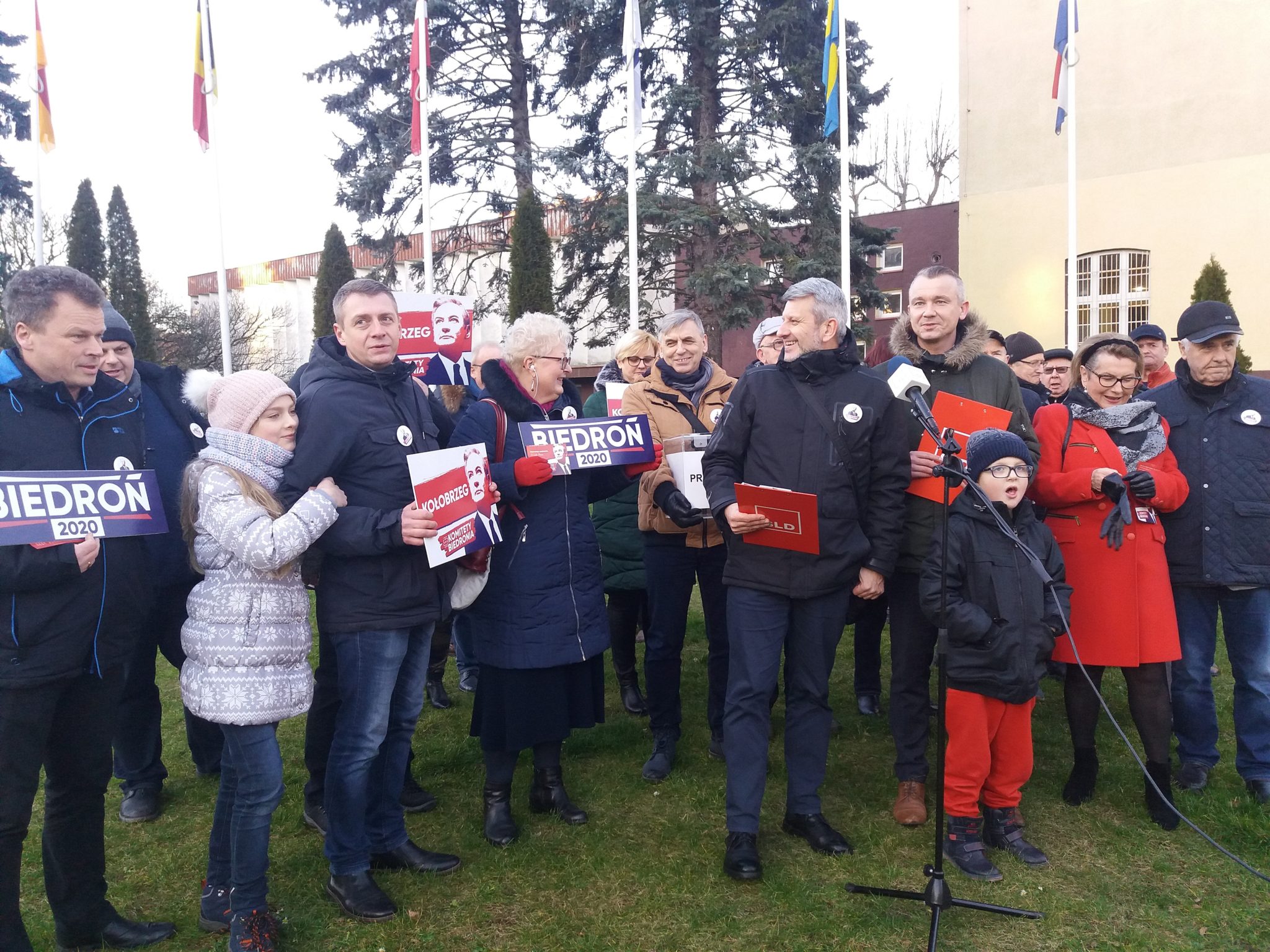 You are currently viewing Apel Nowej Lewicy do prezydent Kołobrzegu w sprawie majowych wyborów.  Jest też oświadczenie