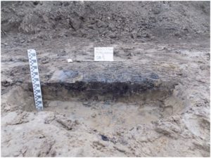 Read more about the article Na placu budowy galerii Karuzela w Budzistowie trwają prace archeologiczne