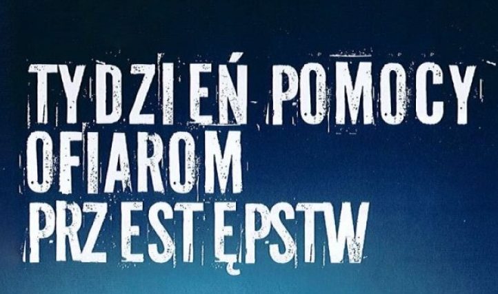 You are currently viewing Trwa tydzień pomocy osobom pokrzywdzonym przestępstwem. Kołobrzescy policjanci będą pełnić dodatkowe dyżury stacjonarne i telefoniczne