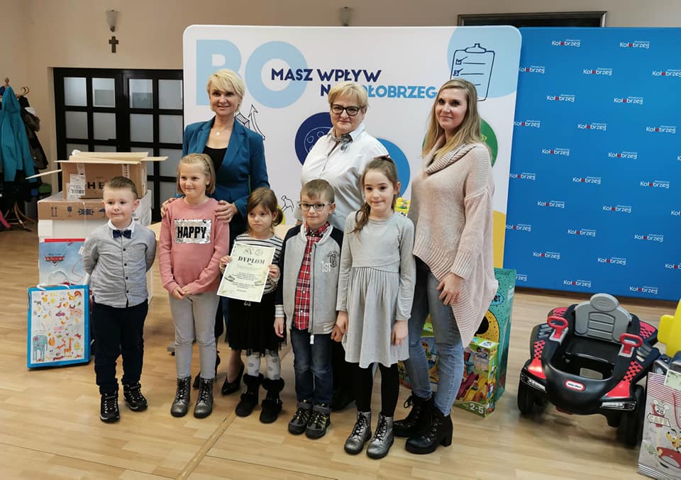 You are currently viewing Co za wynik! W ekologicznym konkursie dzieci zebrały ponad 4 tony baterii! Brawo!