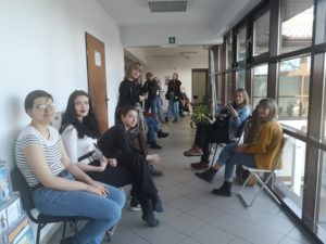 Read more about the article Ich miejsce jest na scenie! Piękni, młodzi i utalentowani…