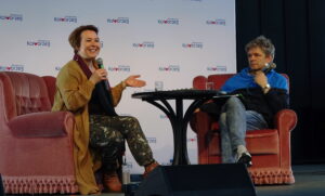 Read more about the article Wakacje z kulturą: Rozmawiają Elżbieta Cherezińska i Filip Łobodziński (zapis wideo spotkania+zdjęcia)