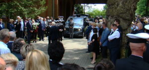 Read more about the article Tłumy żegnały Antoniego Szarmacha (zdjęcia)