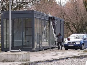 Read more about the article Na Skwerze Pionierów powstaje kawiarnia. Miasto podpisało umowę na 3 lata