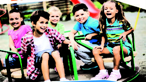 Read more about the article Półkolonie z MOSiR-em. Brak wytycznych dot. organizacji wolnego czasu najmłodszym. Ale zapisy już ruszyły