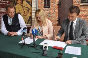 Read more about the article Dotacja na wykonanie ekspertyzy technicznej Domu Schliffenów z XV wieku. Dowiemy się, w jakim jest stanie i co trzeba naprawić