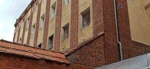 Read more about the article Dwóch mężczyzn i kobieta pobili i okradli 38-latka. Dzień później zostali zatrzymani przez policję