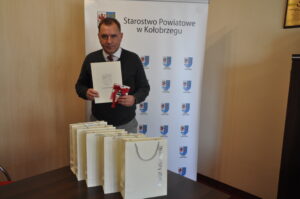 Read more about the article Stypendia dla najlepszych uczniów szkół średnich