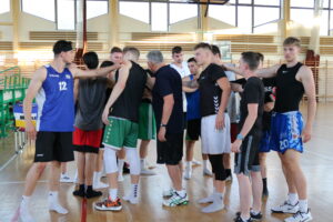 Read more about the article Kłopoty koszykarskiej Kotwicy – przez koronawirusa drużyna nie może trenować w pełnym składzie (oświadczenie klubu)