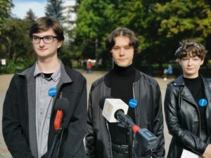 Read more about the article Młodzi Nowocześni protestują przeciwko nominacji Czarnka na ministra edukacji (WIDEO)