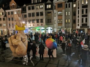 Read more about the article Przemarsz 28 listopada. „Rewolucja jest kobietą” (WIDEO, ZDJĘCIA)