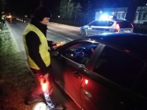 Read more about the article Plaga pijanych kierowców na drogach naszego powiatu