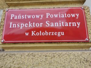 Read more about the article Nauczyciele pomogą pracownikom sanepidu. Będą w ramach wolontariatu wprowadzać dane do systemu