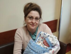 Read more about the article Staś Dąbrowski pierwszym dzieckiem urodzonym w 2021 r. w Kołobrzegu i pow. kołobrzeskim. Witaj na świecie!