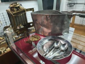 Read more about the article Wydobyte z dna morza, trafiły na ekspozycję do Muzeum Oręża Polskiego w Kołobrzegu (ZDJĘCIA)