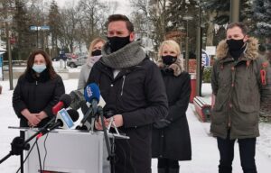 Read more about the article Marszałek nie jest zaskoczony słowami starosty, ale czas uważa za niefortunny