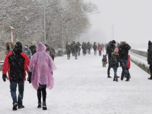 Read more about the article Uwaga! IMGW ostrzega przez marznącymi opadami