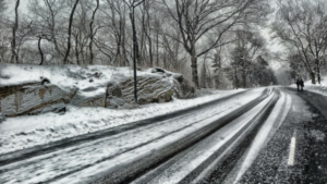 Read more about the article Uwaga na drogach! Będzie ślisko (ostrzeżenie meteorologiczne)