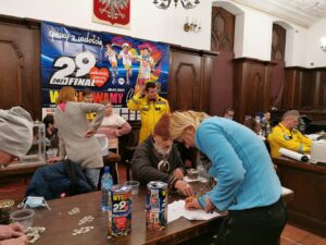 Read more about the article Na godz. 20.30 Kołobrzeg zebrał blisko 130 tys. zł. A to nie koniec liczenia! (AKTUALIZACJA)