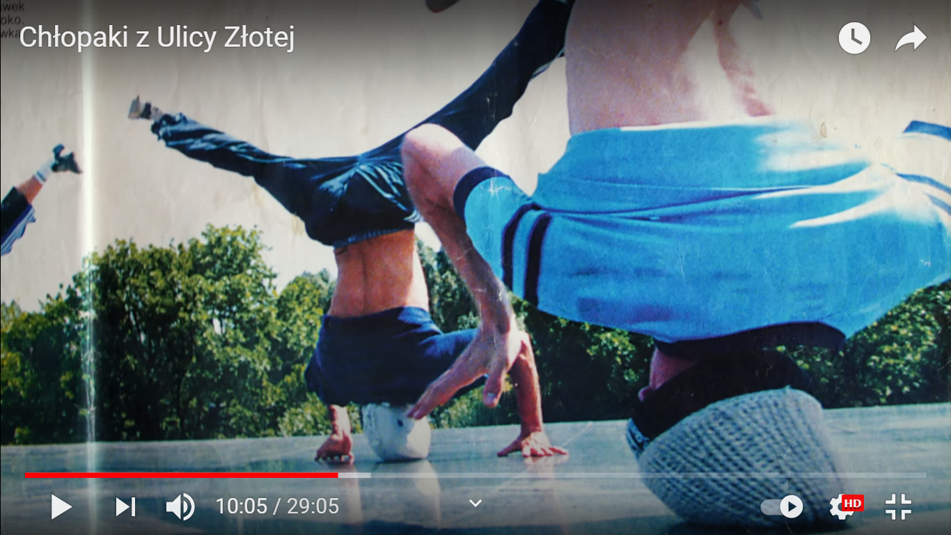 You are currently viewing Film „Chłopaki z Ulicy Złotej” o grupie breakdancowej z Kołobrzegu. Wywiady i sporo archiwalnych nagrań.  Polecamy! (WIDEO)