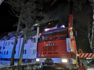 Read more about the article Pożar budynku wielorodzinnego w Podczelu