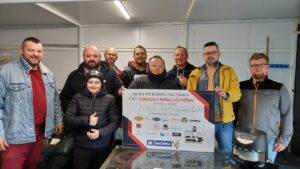 Read more about the article Zbiórka Gangu Maluchów dla pogorzelców z Drzonowa.     Piękny wynik!