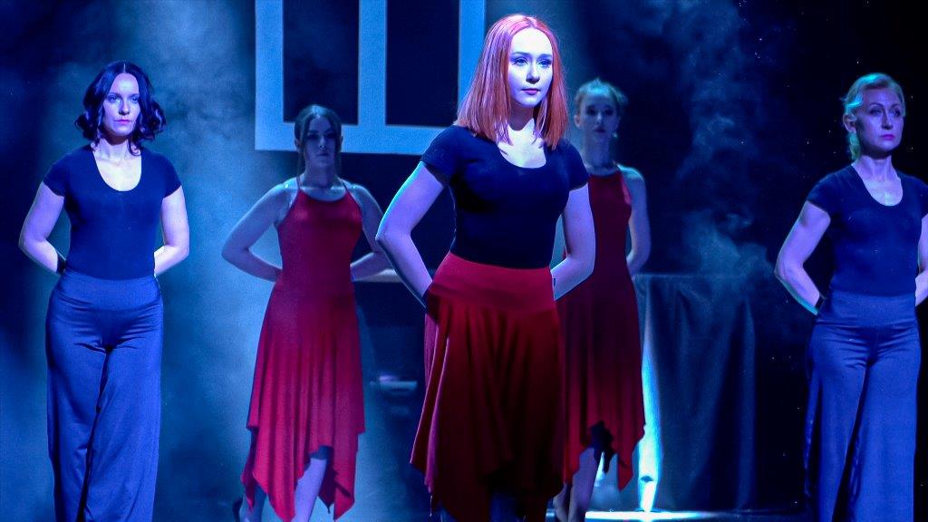 You are currently viewing 31 maja, 1 czerwca, RCK, widowisko „Szalona szkoła”, bilety 15 zł/10 zł