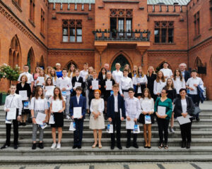 Read more about the article Nagrody za osiągnięcia w nauce. Teraz czas na zasłużone wakacje