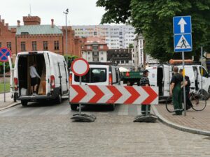 Read more about the article Rozpoczęły się przygotowania do Jarmarku Solnego. Od godz. 8 zmiana organizacji ruchu w centrum