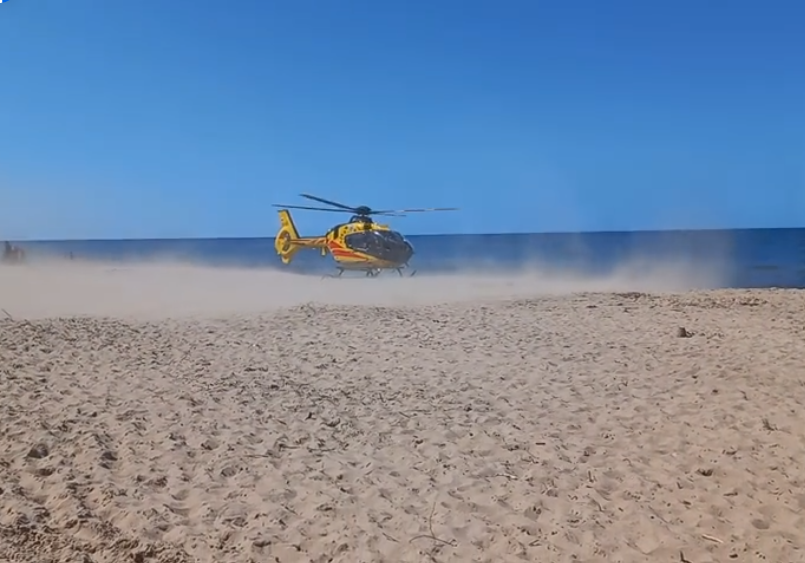 You are currently viewing Ojciec i syn o mało nie utonęli. Starszy mężczyzna przez godzinę był reanimowany