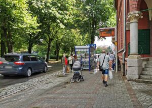 Read more about the article Długie oczekiwanie na autobus Komunikacji Miejskiej. Jeżeli masz  spotkanie umówione na godzinę, lepiej wyjdź z domu wcześniej