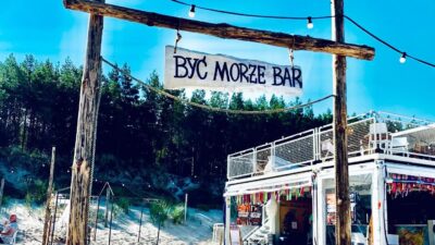 Znani muzycy założyli bar na plaży w Grzybowie. 11 września zapraszają na muzyczne zakończenie lata. Wstęp wolny