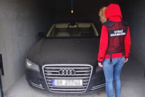 Read more about the article Straż Graniczna z Kołobrzegu odzyskała skradzione Audi A8