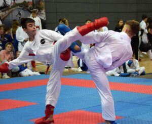 Read more about the article 8 medali klubu Morote na międzynarodowym turnieju karate olimpijskiego