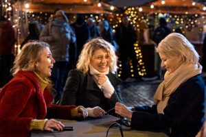 Read more about the article Od dziś w kinie Wybrzeże dwa skrajnie różne polskie filmy (repertuar, zwiastuny)