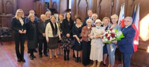Read more about the article Tytuł „Zasłużony dla Miasta Kołobrzeg” dla dr hab. Jadwigi Brzezińskiej