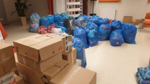 Read more about the article Druga zbiórka dla migrantów. Więcej punktów, gdzie można przynosić potrzebne rzeczy