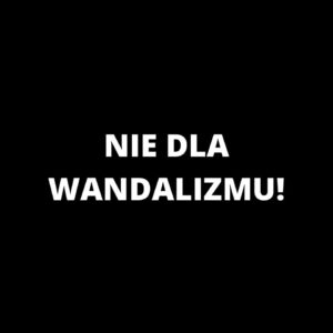 Read more about the article Czarny Kołobrzeg potępił nocne zajście pod budynkiem, w którym znajduje się biuro posła PiS