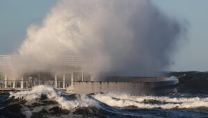Read more about the article Groźny żywioł, który zachwyca (GALERIA ZDJĘĆ)