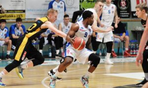 Read more about the article Zatrzymać rozpędzony Górnik (zapowiedź meczu)