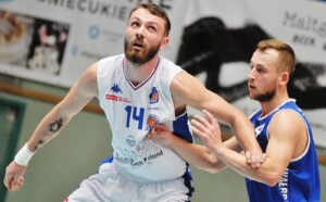 Read more about the article Sensation Kotwica gra jutro na wyjeździe. Gdzie będzie można zobaczyć transmisję?