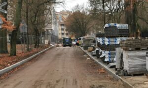 Read more about the article W przyszłym tygodniu na Westerplatte zostanie położona warstwa bitumiczna. To już końcówka tej inwestycji