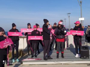 Read more about the article VI One Billion Rising – Nazywam się Miliard w Kołobrzegu (WIDEO)