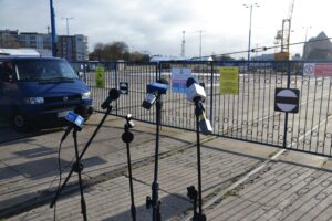 Read more about the article Konferencja parlamentarzystów PO ws. stępki promu, który nigdy nie powstał (zdjęcie nieprzypadkowe)