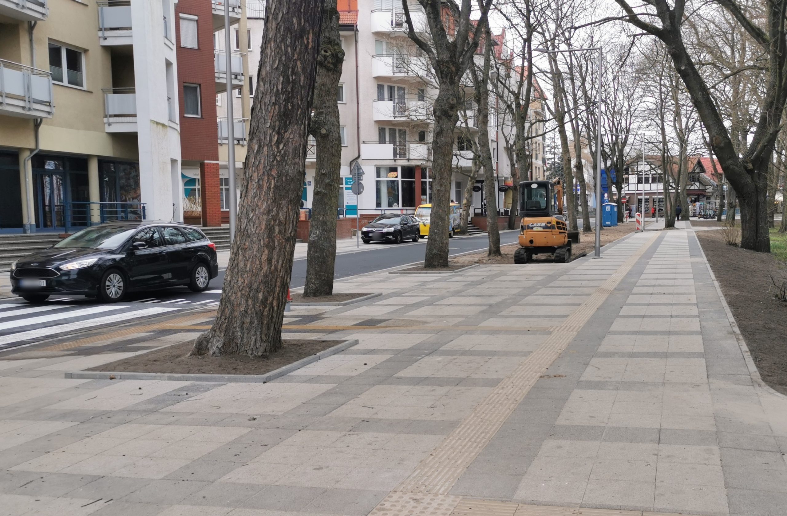 You are currently viewing Westerplatte jest już przejezdna. Sama ulica to jedno, ale te chodniki… szerokie miejscami jak promenada (ZDJĘCIA)