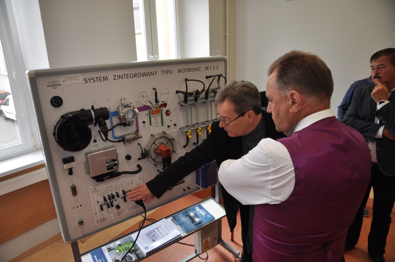 You are currently viewing Szkoła przy Piastowskiej ma nową pracownię. Koszt jej wyposażenia to ponad 250 tys. zł