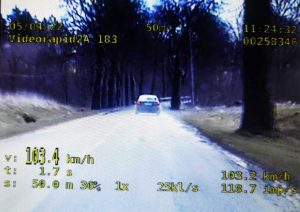 Read more about the article W obszarze zabudowanym jechał 103 km/h. Złapała go kołobrzeska grupa SPEED