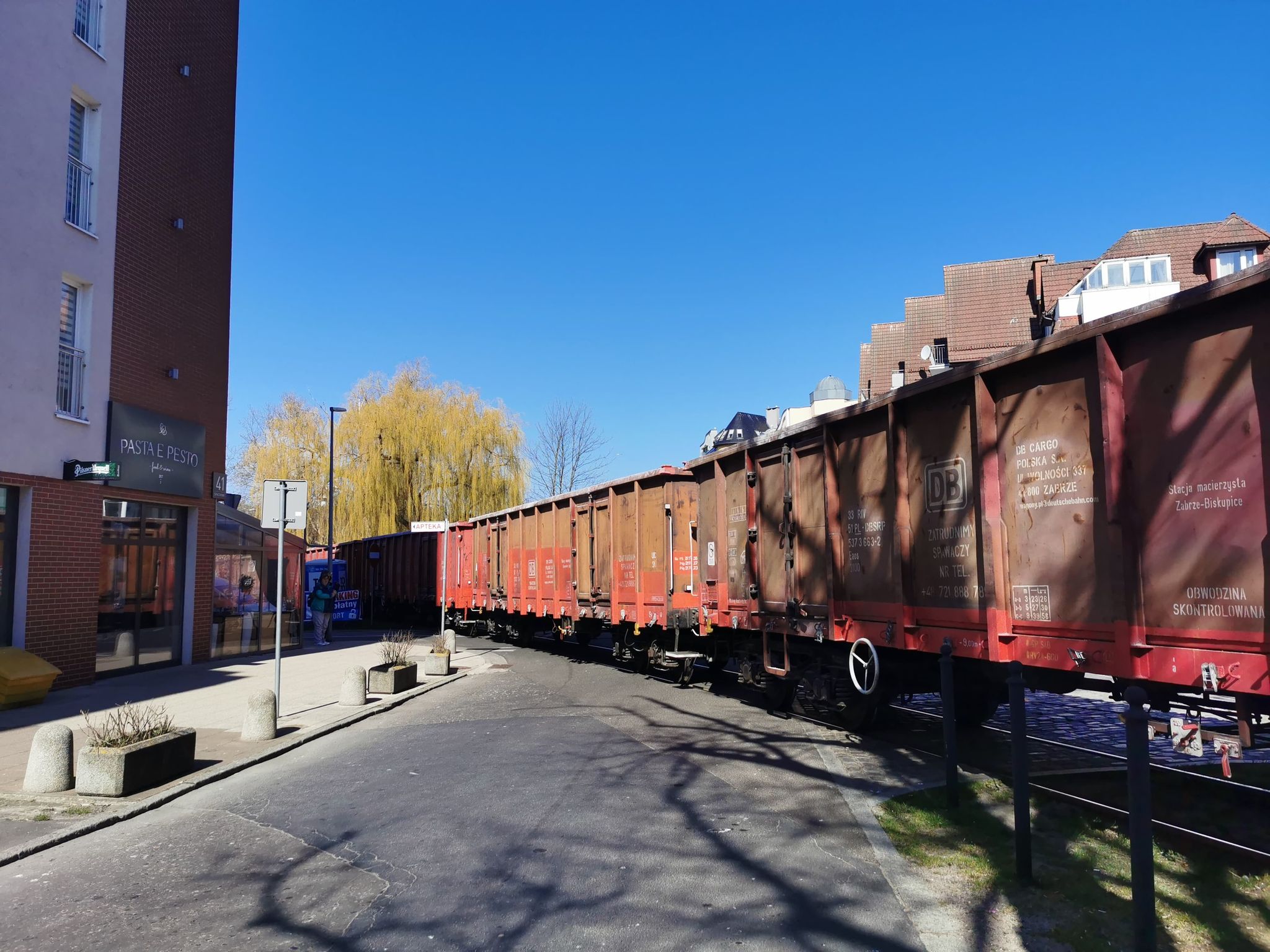 You are currently viewing Kolejny pociąg towarowy z ziarnem kukurydzy z Ukrainy przyjechał dziś do kołobrzeskiego portu